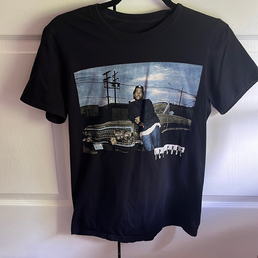 S Women’s Ice Cube Shirt